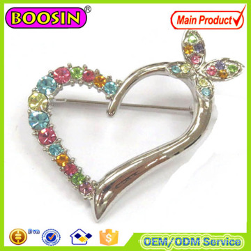 Broche de port quotidien, broche en forme de coeur affectueux en strass